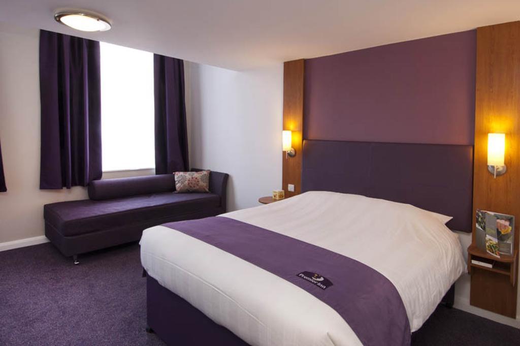 Premier Inn Stratford- Upon- Avon Central Exterior foto