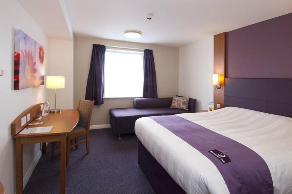 Premier Inn Stratford- Upon- Avon Central Exterior foto