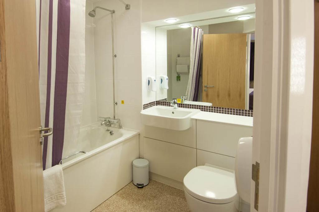 Premier Inn Stratford- Upon- Avon Central Exterior foto
